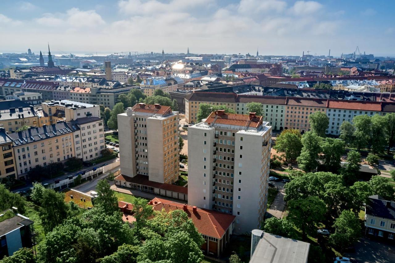 Toeoeloe Towers Huoneistohotelli 4*