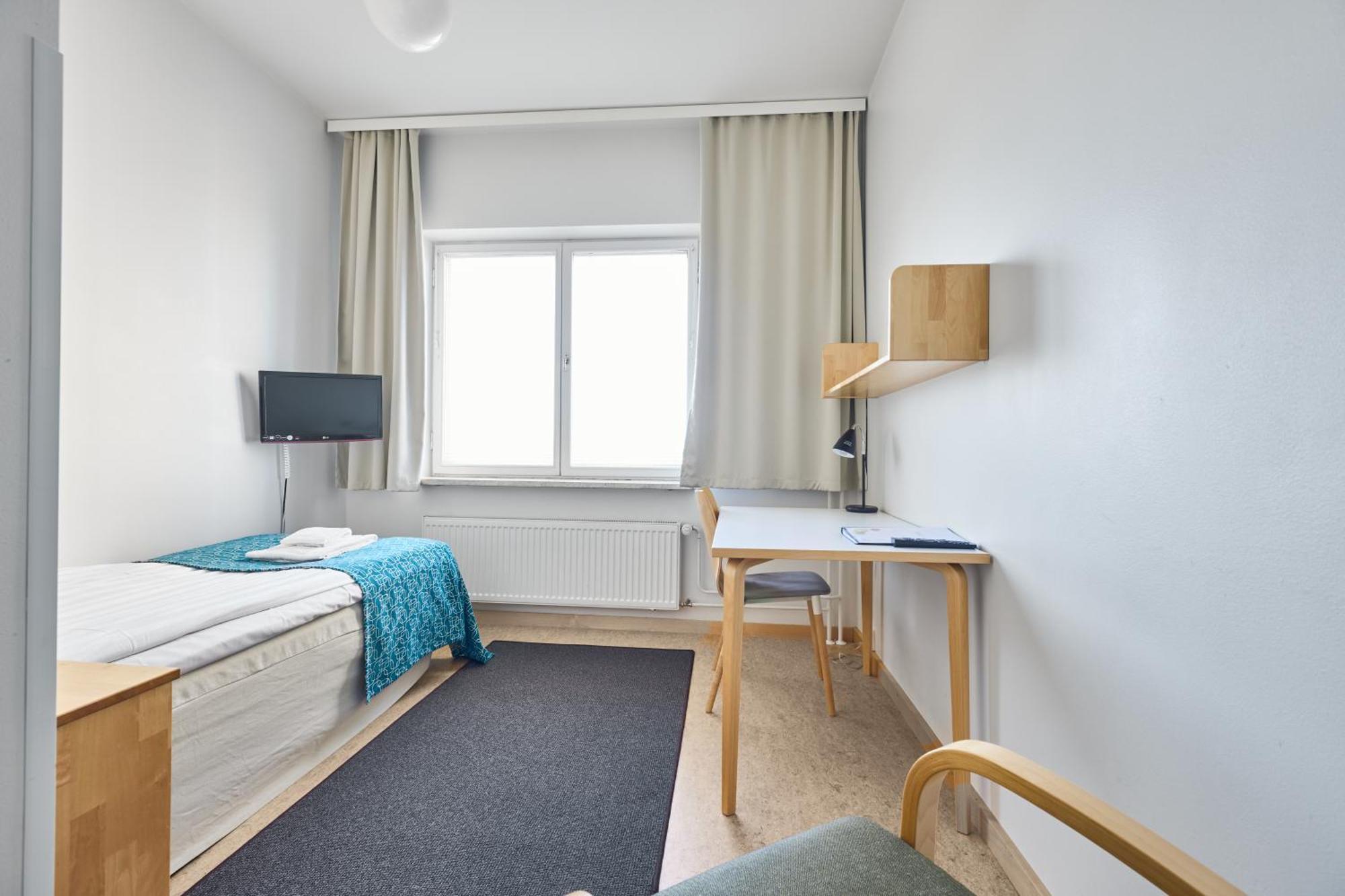 Toeoeloe Towers 4*