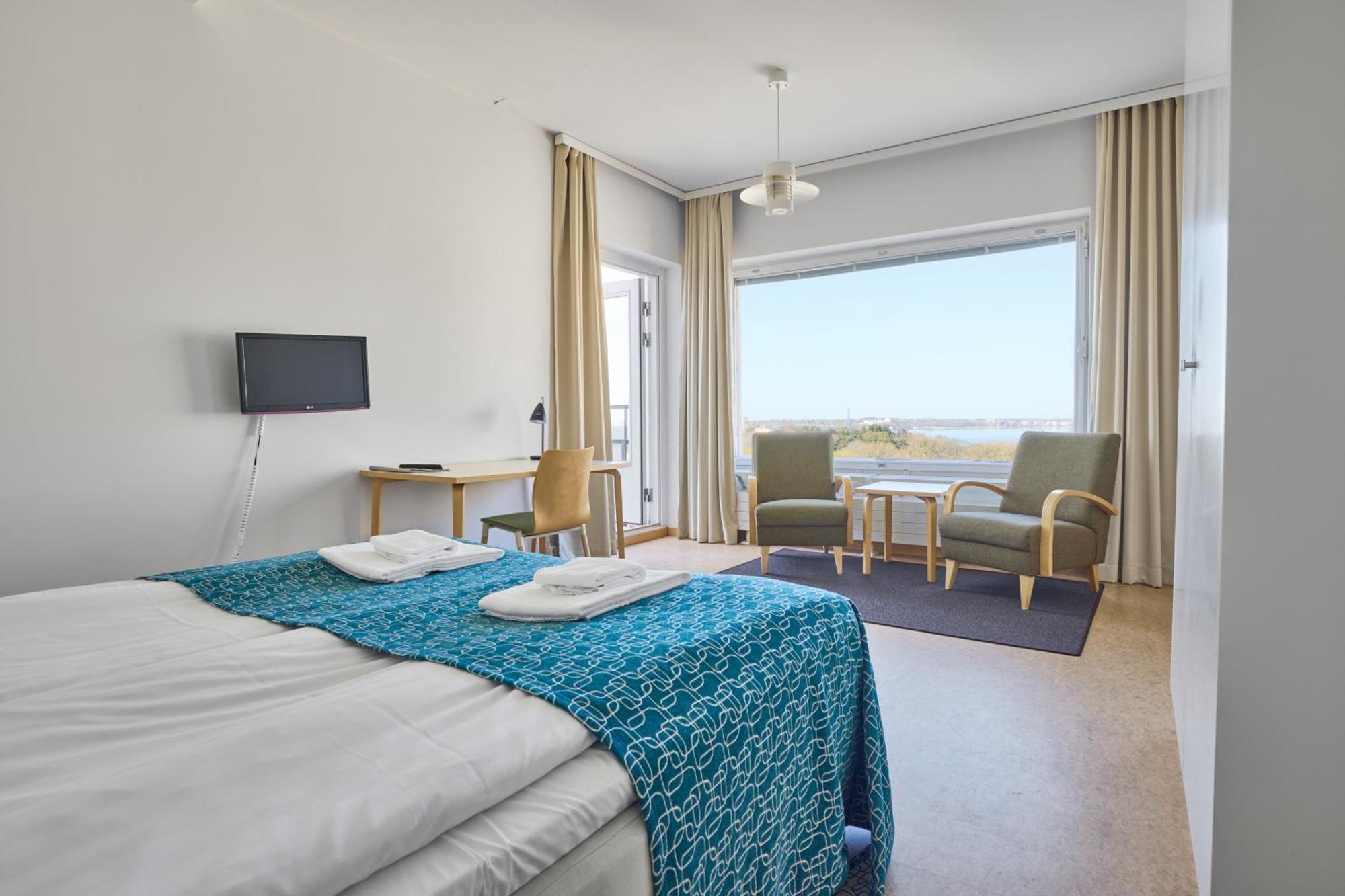 Toeoeloe Towers Huoneistohotelli 4*