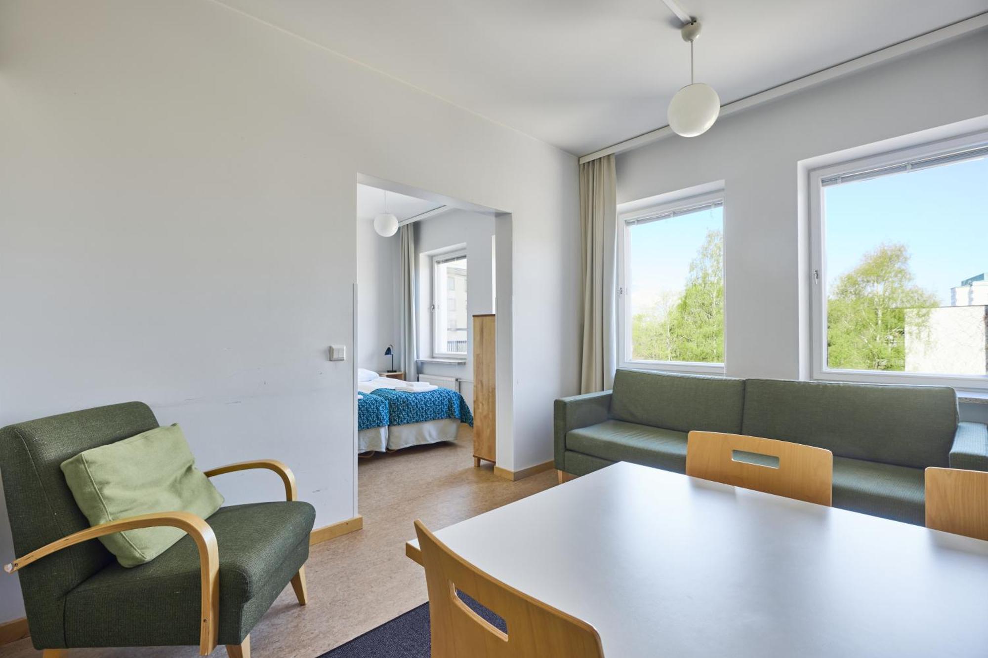 Toeoeloe Towers Huoneistohotelli 4*