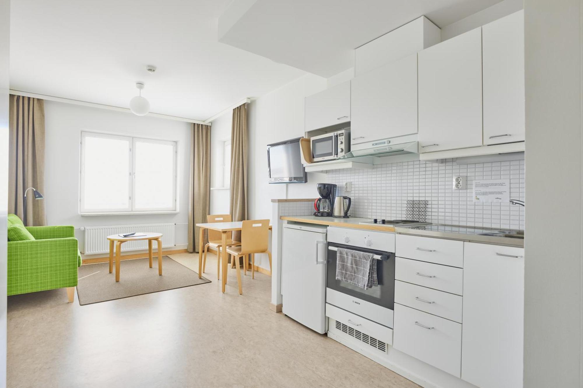 Toeoeloe Towers Huoneistohotelli 4*